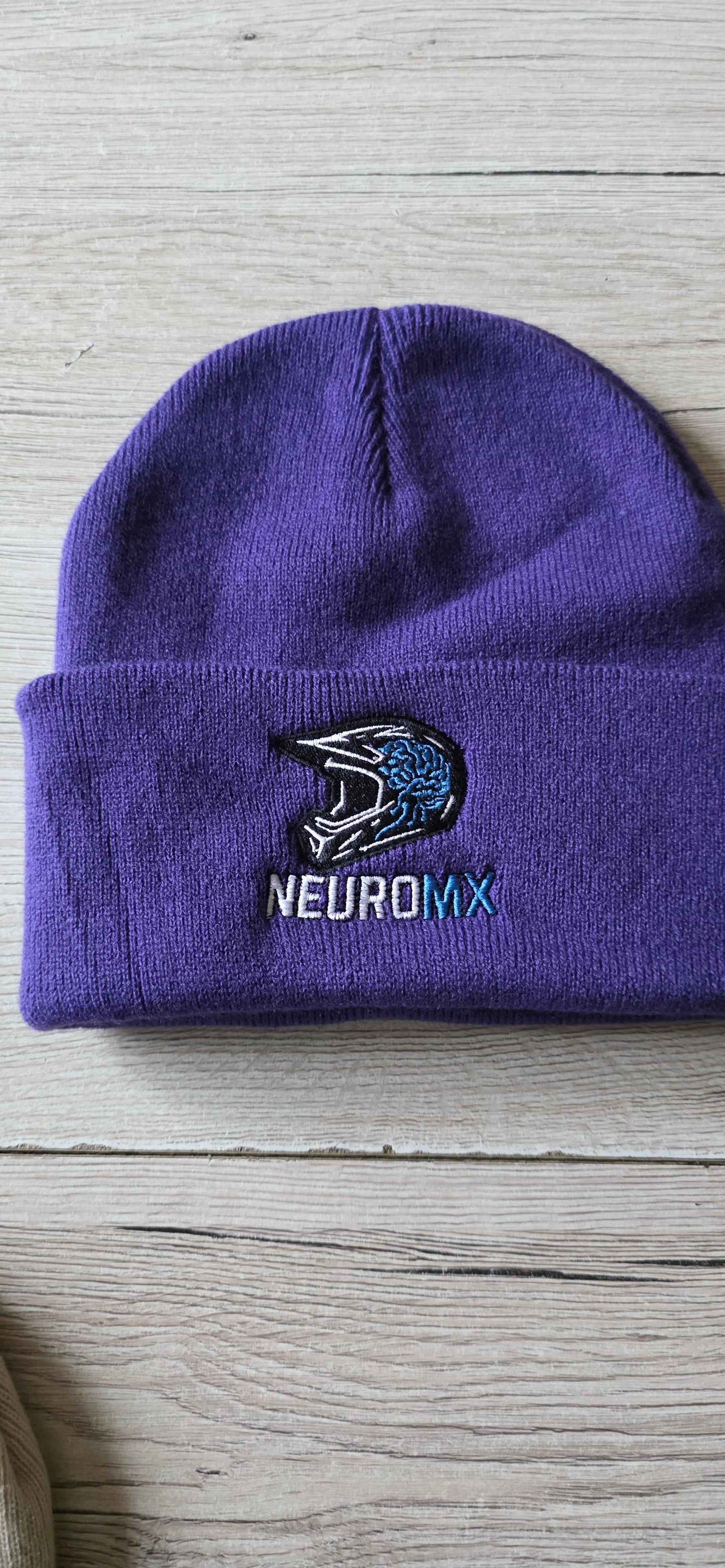 NeuroMX soft cuffed beanie